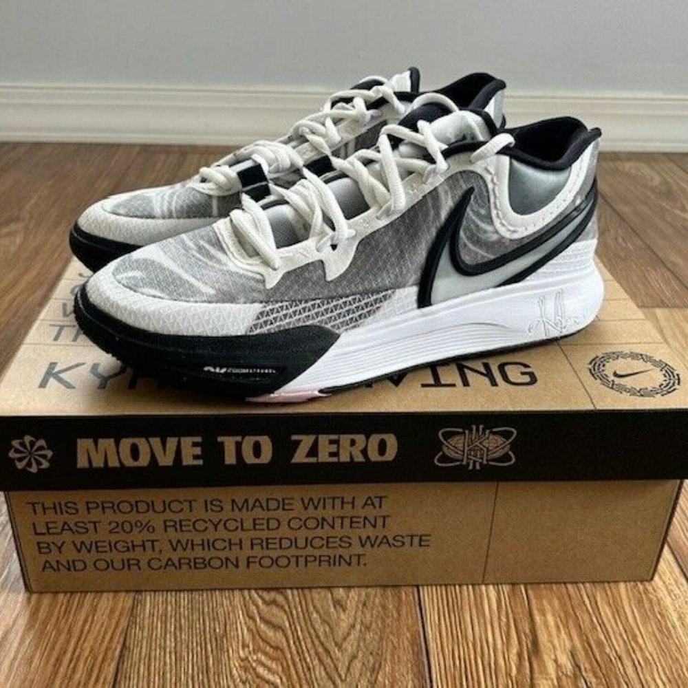 Nike Kyrie 8 White/White Black Men's 9 Women 10.5 New In Box DJ6017-101